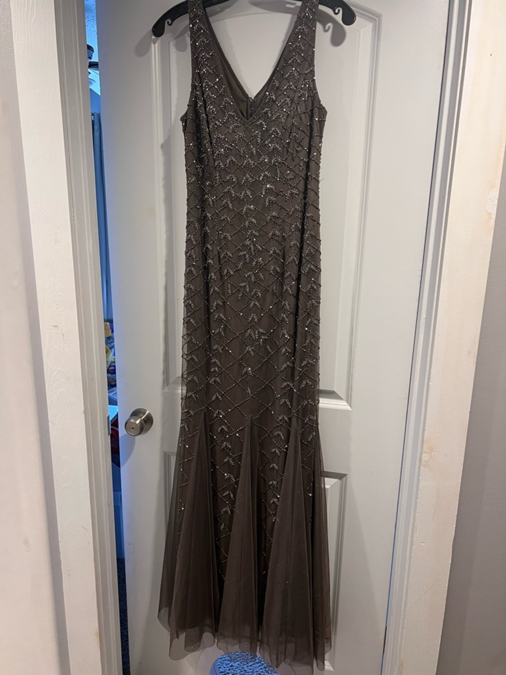 Adrianna Papell NWT Beaded Mesh Gown Brown V-Neck Formal Evening Dress